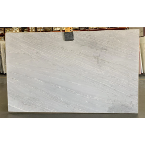 19132A - quartzite countertop